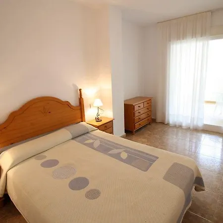 Albamar Ii Apartment