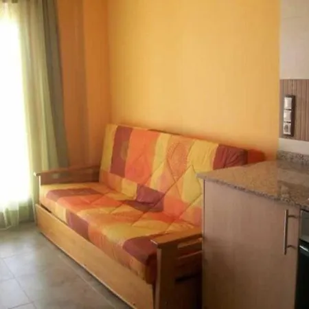 Albamar Ii Apartment