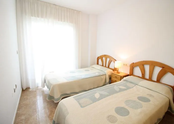 阿尔巴玛ii公寓酒店 *